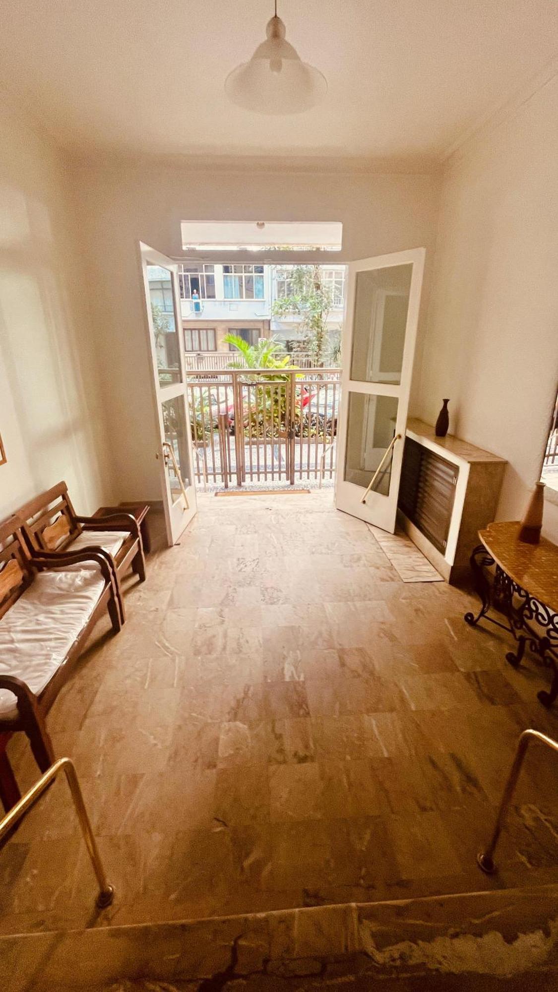 Apartamento Riosouth Quase Pe Na Areia 50m Localizacao Copacabana Espacoso *